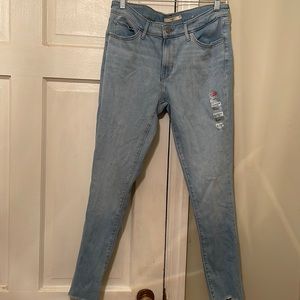 Light blue Levi Jeans